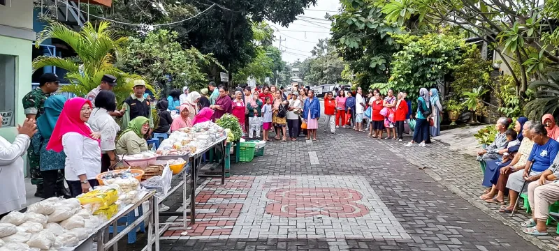 Penyaluran Bantuan Lumbung Pangan Paroki Semarang Indah melalui Gerakan Semarang Berbagi